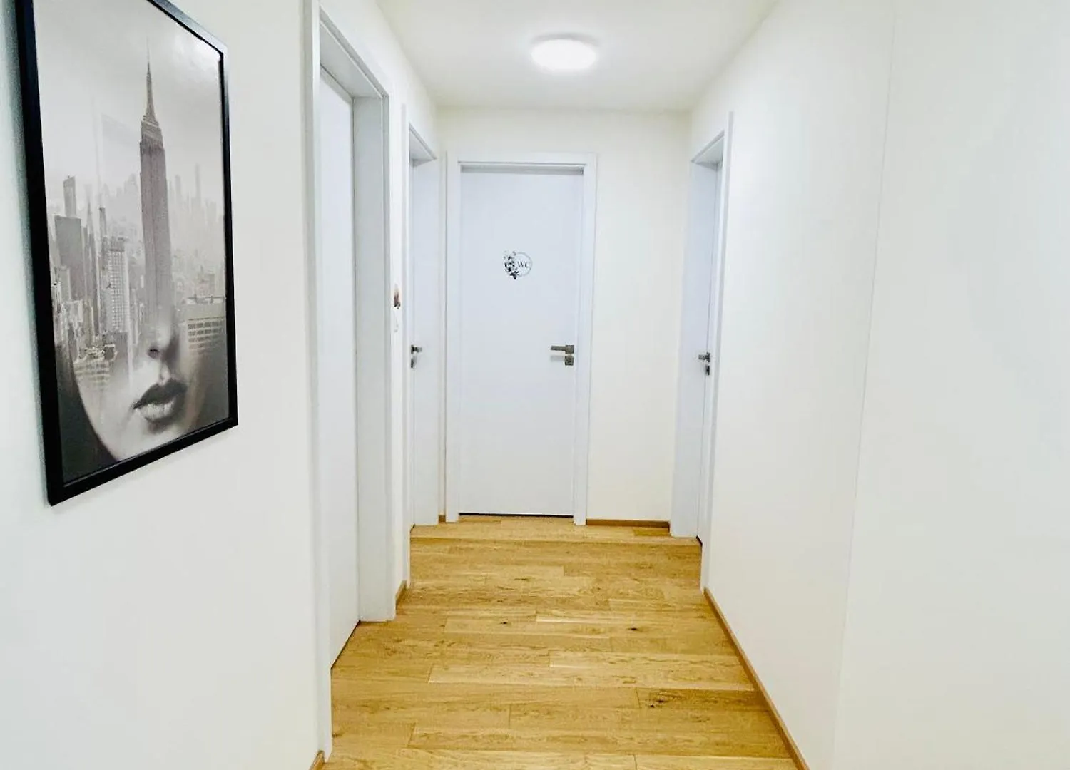 Apartment New Luxury Apartmen At Andel Metro Station Prague